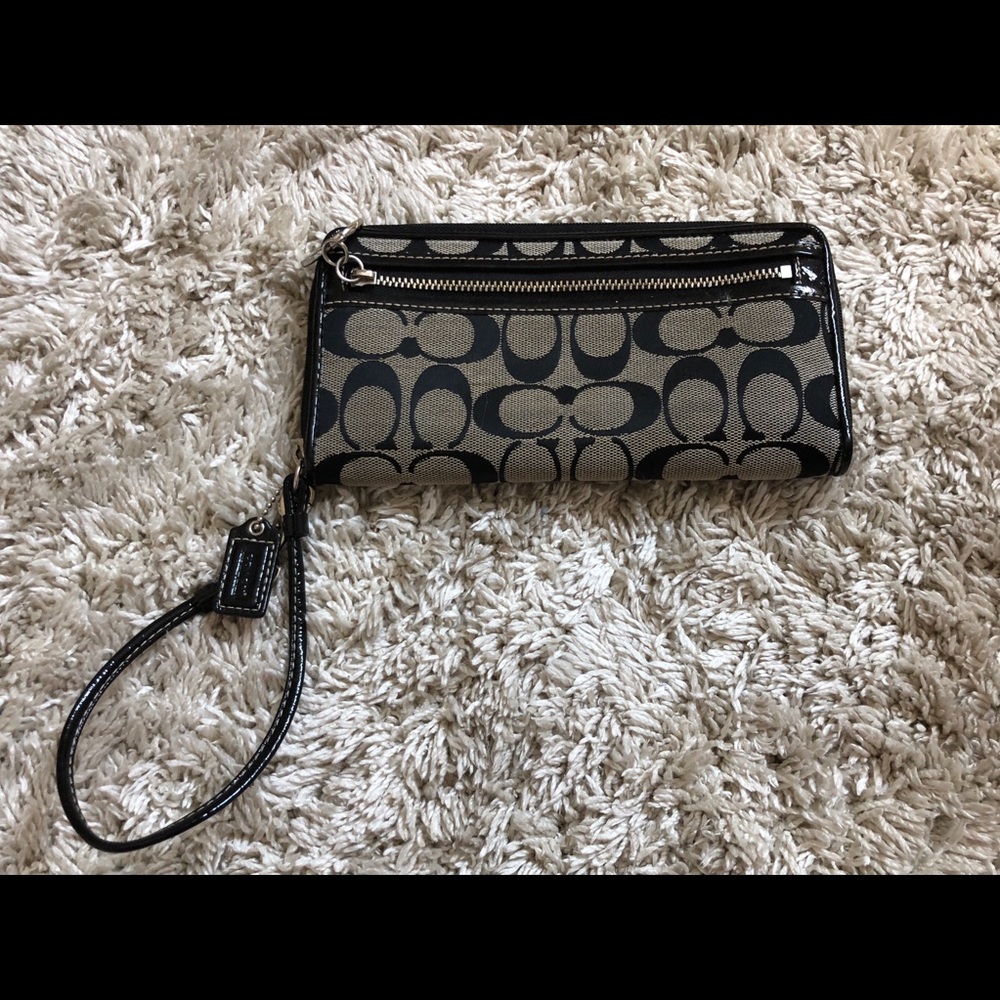 Coach wristlet